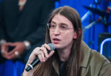 Felca alerta pais sobre o uso excessivo de telas por crianças: “É preciso limites”